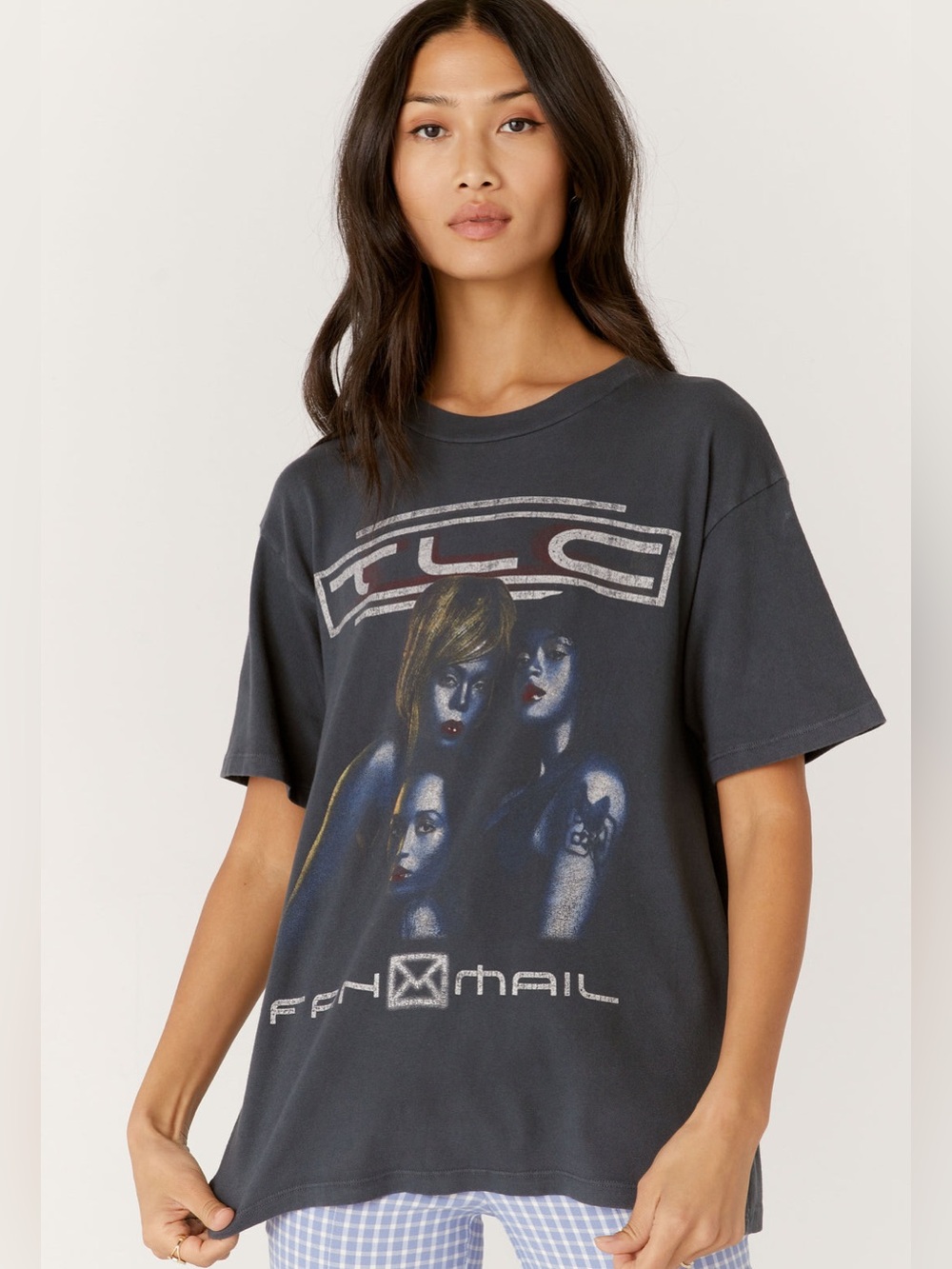 DAYDREAMER TLC Fan Mail 2000 Graphic Tshirt